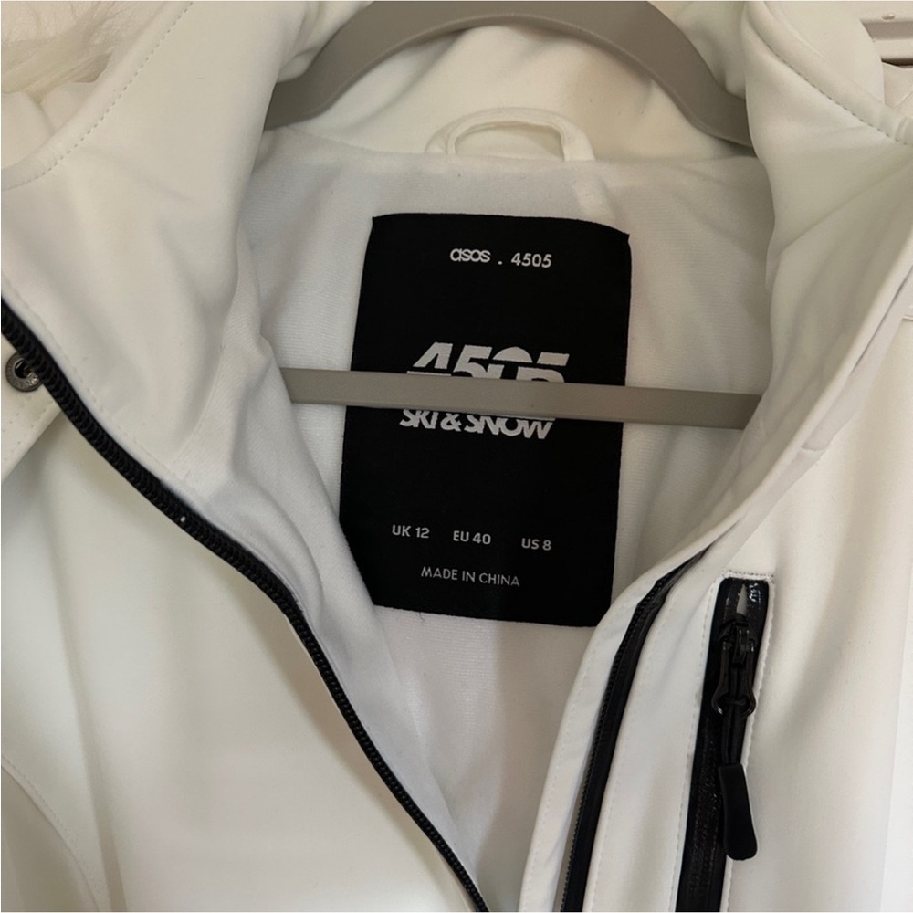 ASOS Women's White Ski Jacket - Picture 3 of 7